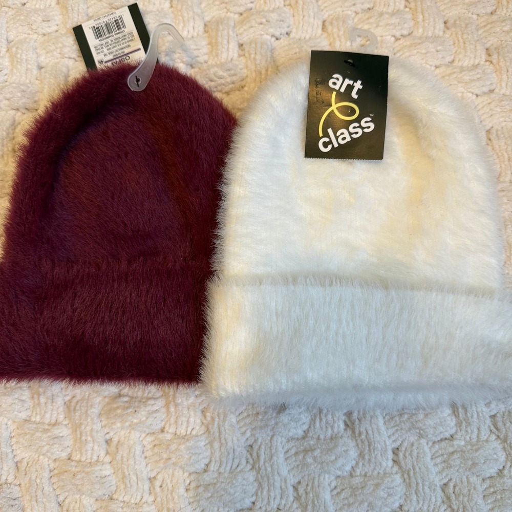 Art Class Kids Fuzzy Knit Beanie Hat Set 2pk Burgundy White OSFM New With Tags